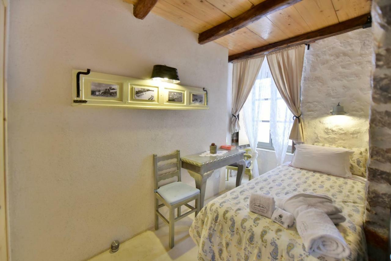 Mastoris Mansion Hotel Đảo Hydra Ngoại thất bức ảnh